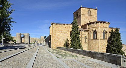 Porte de San Vicente et Basilique de San Vicente (XII-XIVème siècles) - Avila, Castille-et-León, Espagne