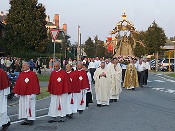 A Feast of Our Lady of the Rosary procession during October in Bergamo, Italy Azzano processione santo rosario.jpg