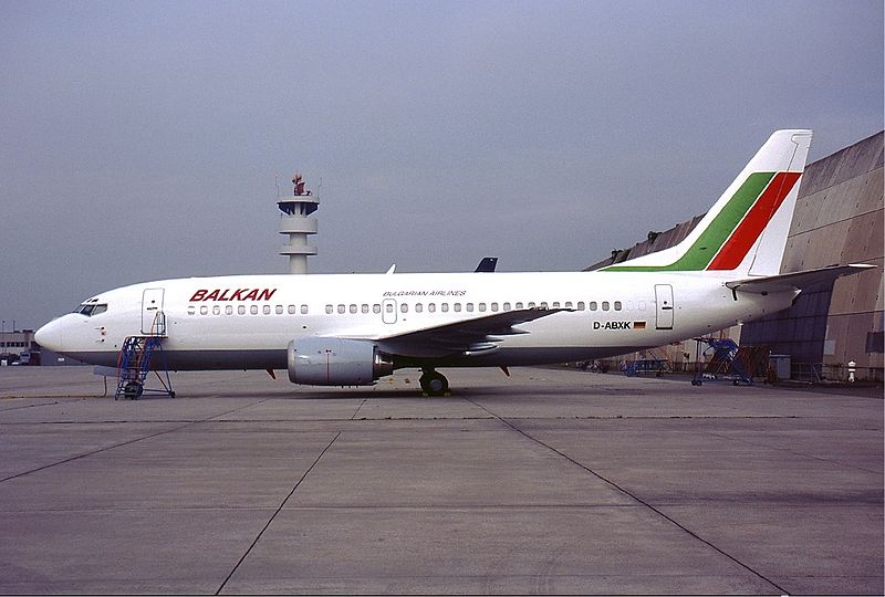 File:Balkan Bulgarian Boeing 737-300 KvW.jpg