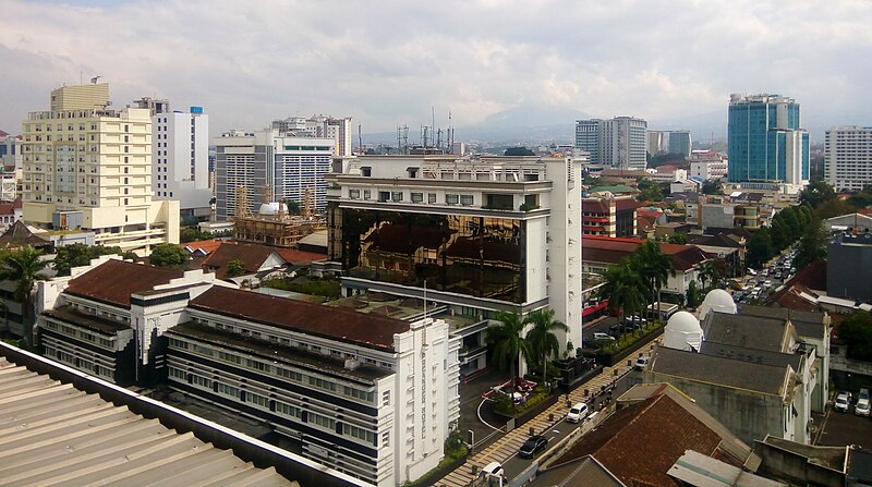 File:Bandung View dari Gedung Wisma HSBC Asia Afrika 4.jpg