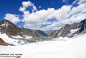 Bashkaro Pass 16000ft - panoramio.jpg