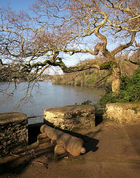 File:Battery, Greenway-geograph-3841276.jpg