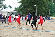 Deutsch: Beachhandball Europameisterschaften 2019 (Beach handball Euro); Tag 3: 4. Juli 2019 – Männer, Hauptrunde Gruppe II, Frankreich-Kroatien 0:2 (16:24, 10:27) English: Beach handball Euro; Day 3: 4 July 2019 – Men Main Round Group II – France-Croatia 0:2 (16:24, 10:27)