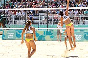 Deutsch: Beachvolleyball bei den Olympischen Jugendspielen 2018; Tag 9, 15. Oktober 2018; Mädchen, Viertelfinale: Puerto Rico-Russland 0–2 (12–21/10–21) English: Beach volleyball at the 2018 Summer Youth Olympics at 15 October 2018 – Girls Quarterfinals: Puerto Rico-Russia 0–2 (12–21/10–21)