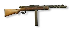 日本販売銃器メーカー イタリア ベレッタ製／大判マット レジャーシート