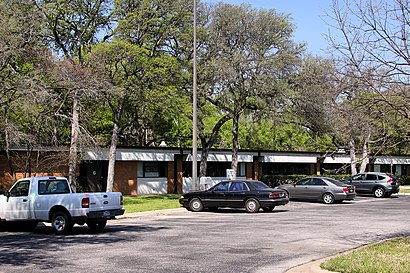 How to get to Brackenridge Field Laboratory with public transit - About the place