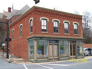 <span class="mw-page-title-main">Bragassa Toy Store</span> Historic commercial building in Virginia, United States