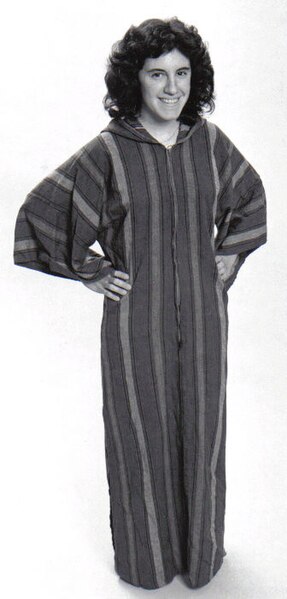 File:Caftan (PSF).jpg