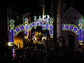 Carro folkloristico con cesto di nocciole a Caprarola