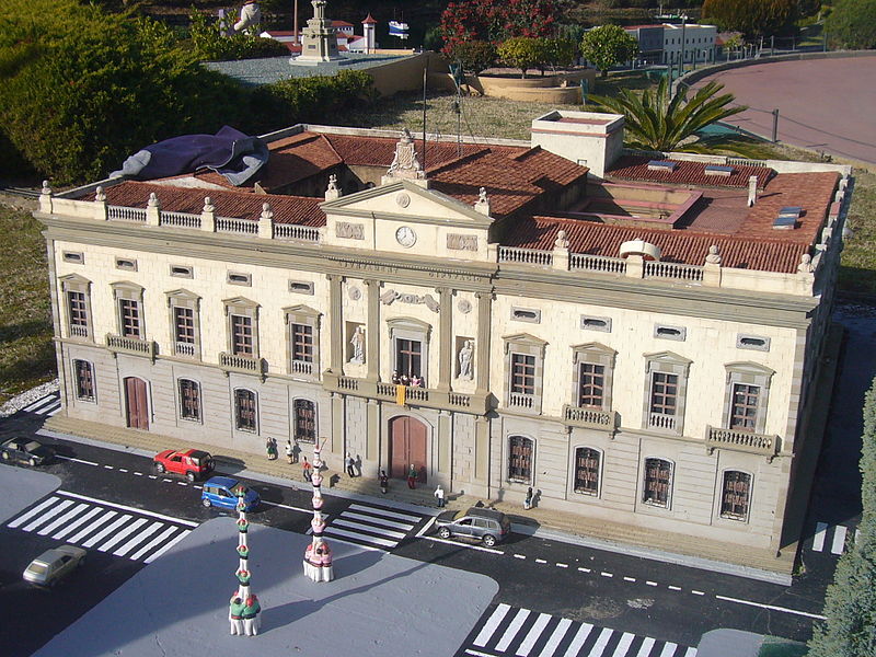 File:Catalunya en Miniatura-Ajuntament de Tarragona.JPG