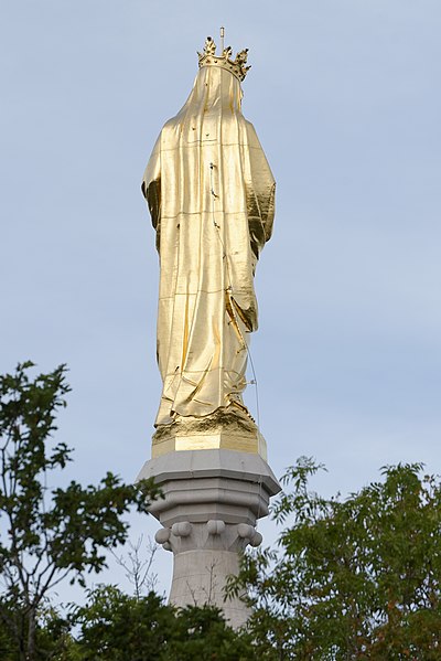 File:Chapelle Notre-Dame d'Etang 10.jpg