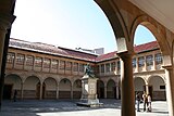 Cloître historique de l'université d'Oviedo.