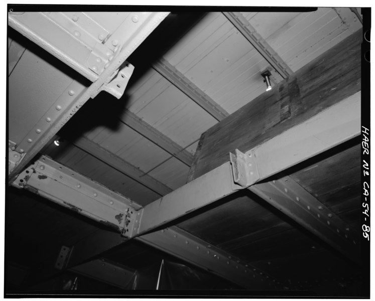 File:Closer view through lumber hatch from lower hold. Russell Booth photographer, December 1990. - Ship BALCLUTHA, 2905 Hyde Street Pier, San Francisco, San Francisco County, CA HAER CAL,38-SANFRA,200-85.tif