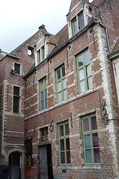 The current façade of the Collegium Trilingue at Leuven, 2010.