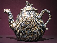 Agateware teapot, Staffordshire, 1745-1750 DAR pot - IMG 8566.JPG