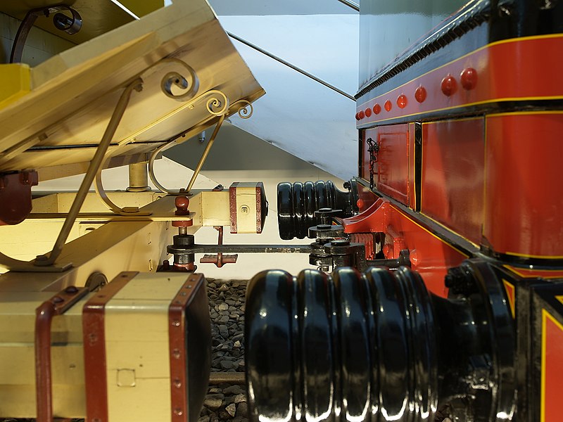 File:DB Museum Adler buffer.jpg