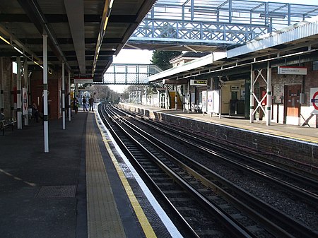 Debden stn west.JPG