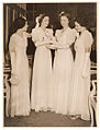 Debutantes, Sydney, 1930's.jpg