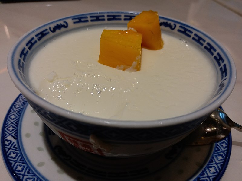 File:Double skin milk with mango.jpg