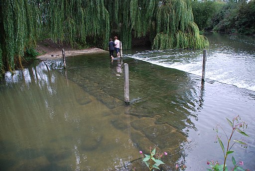 Duxford Ford on the River Thames (geograph 2586119)