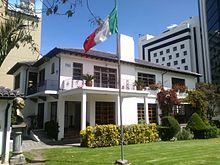 Mexican embassy compound in Quito where the incident took place (c. 2016) Embajada de Mexico en Ecuador.jpg