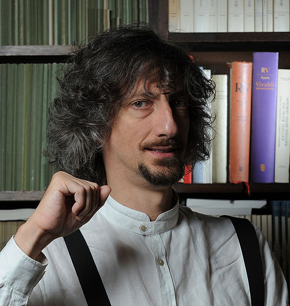 File:Federico Maria Sardelli 2013.jpg