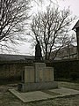 Pont-Croix : le monument aux morts.