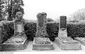 Acht Grabmale der Familie Mehling, Mühlenbesitzer in Mücka, und weiteres Grabmal