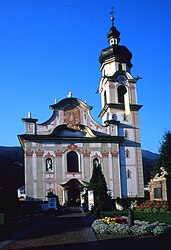 Église saint Pierre et saint Paul.