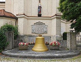 Feldkirchen — Münchener Str. 2 (St. Laurentius, Friedensglocke) (vermutlich nicht denkmalgeschützt)