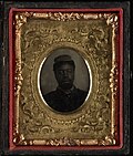 Thumbnail for File:Gem portrait, soldier with kepi. Cased tintype, ninth plate.jpg