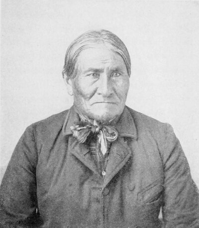 Portrait of elder Geronimo in Euro-American attire