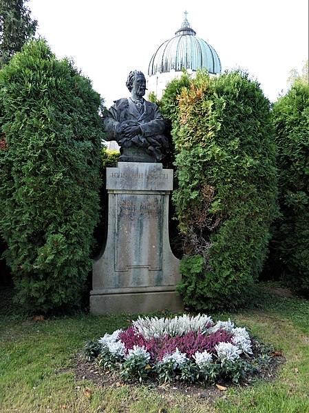 File:Grab von Heinrich von Angeli auf dem Wiener Zentralfriedhof.JPG