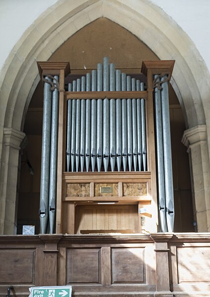 File:Grainthorpe, St Clement's church organ.jpg