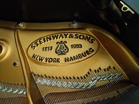 illustration de Steinway Musical Instruments