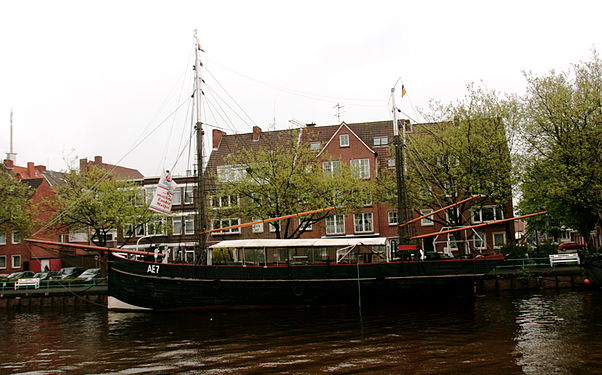 Heringslogger im Emder Museumshafen