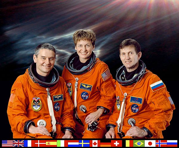 Image: ISS Expedition 5 crew