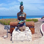 Статуя богини Иш-Чель на острове Мухерес