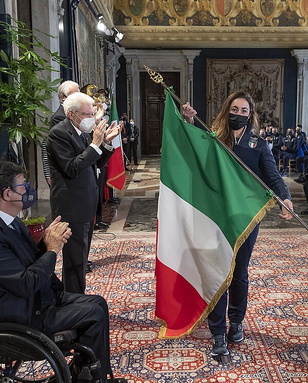 Sofia Goggia receives, on 23 December 2021, from the President of the Italian Republic, Sergio Mattarella the Italian flag that the Italian athlete sh