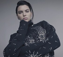 Kendall Jenner: Biografía, Carrera, Vida personal