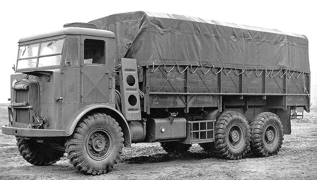 Leyland Hippo camion 1024px-Leyland_Hippo_Mk_II%2C_1944