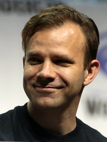 O'Brien at WonderCon in 2017