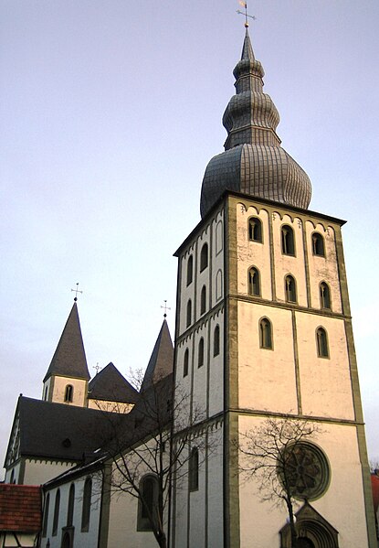 File:Lippstadt Marienkirche EL.JPG