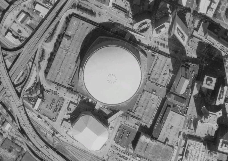 File:Louisiana Superdome satellite view.png