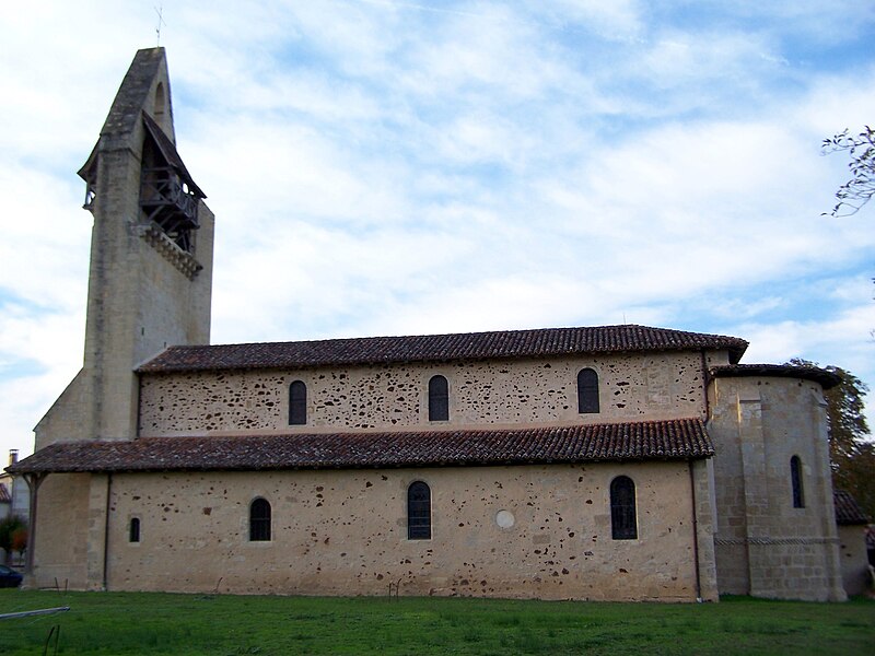 File:Lucmau Église Saint-André 04.jpg