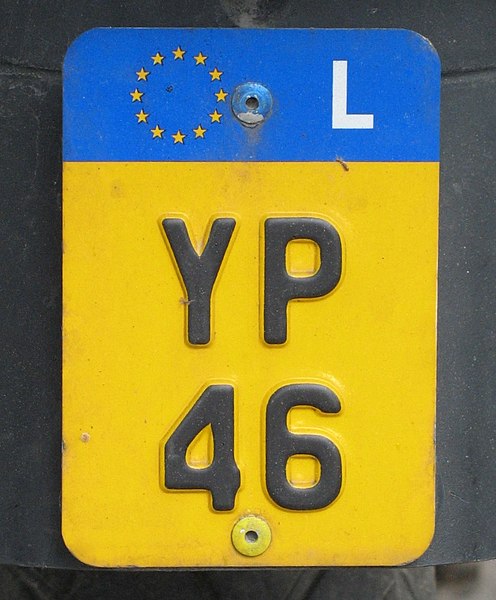 File:Luxembourg license plate.JPG