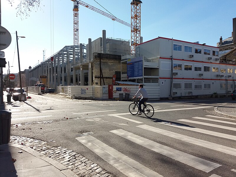 File:Lyon 2e - Rue Claudius Collonge, intersection avec le cours Suchet.jpg