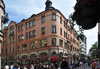 Mäster Samuelsgatan 5 (se Rännilen 11).