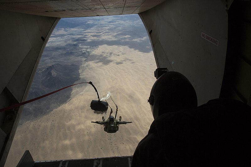 File:MARSOC Marines Take to the Air, Acquire HAHO Insert Capability 140826-M-EJ335-003.jpg