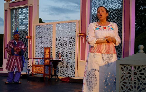 John-Colyn Gyeantey (the Count) and Emily Rowley Jones (Susanna) in the UK première of Marcos Portugal's Marriage of Figaro, Bampton 2010